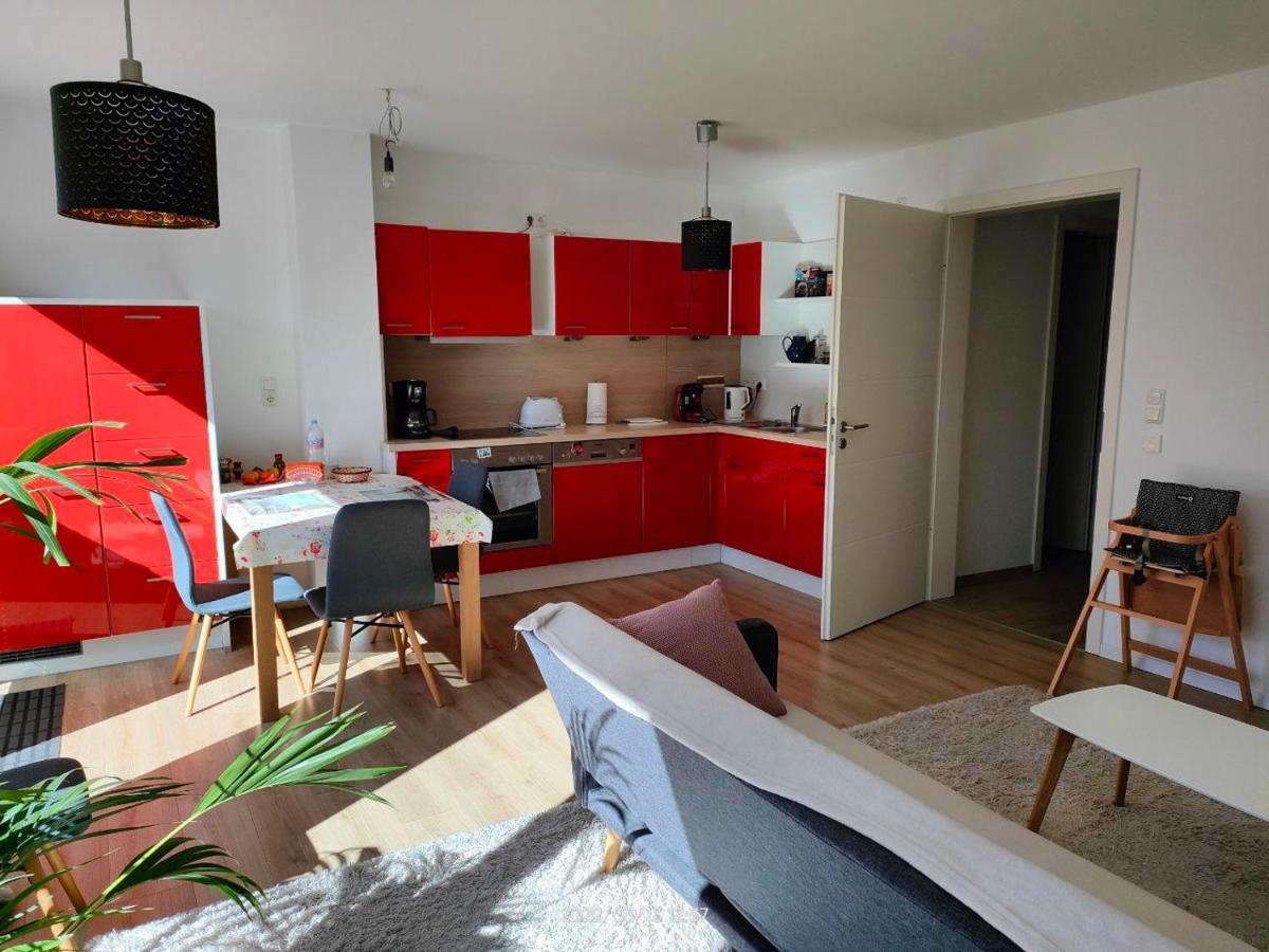 Tolle Wohnung In Fontanestadt Neuruppin Luaran gambar